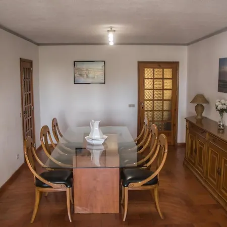 2 Bedroom In With Balcony, Pool And Wi-fi By Centralgarve Holiday home Quarteira